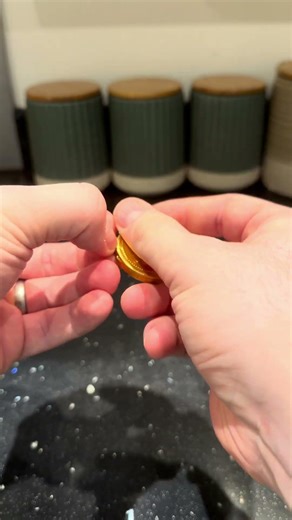 How to open chocolate properly 😍🔥