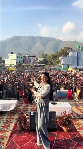 Samiksha Adhikari Stage Performance | New Nepali Song | Sirma Sirbandi Samiksha Adhikari New Song