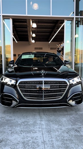 2027 Mercedes‑Benz S‑Class review: S 580 4MATIC performance and features