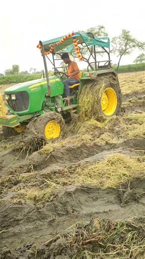 john Deere tractor short video
