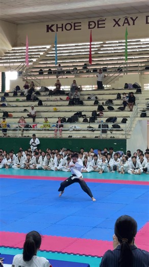 Hồ Thanh Ân - Take it up and lift it higher