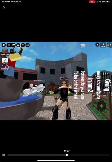 Giving away knives/guns in mm2 comment for your name to be on the wheel user name: Chocolatechipy097