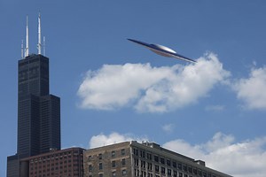 Strange UFO Filmed Hovering Over Chicago