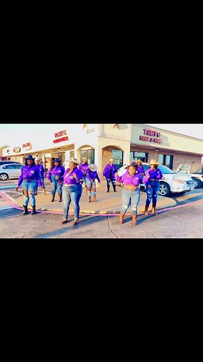 Jeter Jones “Cowboy Slide” #curvyqueenzofdallas” | Curvy Queenz