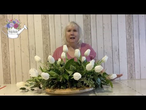 Testing how long flowers last in Agra Wool 100% Natural Floral Foam