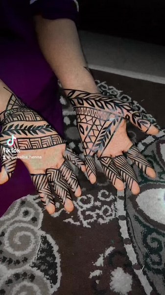 Beautiful Red Henna Designs Tutorial with Traditional African Style