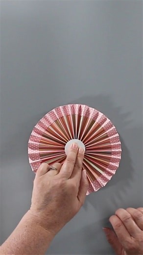 DIY Accordion Paper Rosette  #rosette #paperrosette #diyrosette #getcrafty #paperrosettes #papercrafts #papercraft #papercrafting #easycrafts #crafts #tutorial #howto #crafttutorial #craft #crafts #crafting #handmade #diycrafts #diycraft #diy #doityourself #crafty #easy #stepbystep #howtomake #creative #craftideas #funcrafts #creative #doityourself #makeit #paper #patternpaper #patternedpaper #prettypaper | The Crafty Blog Stalker | Facebook