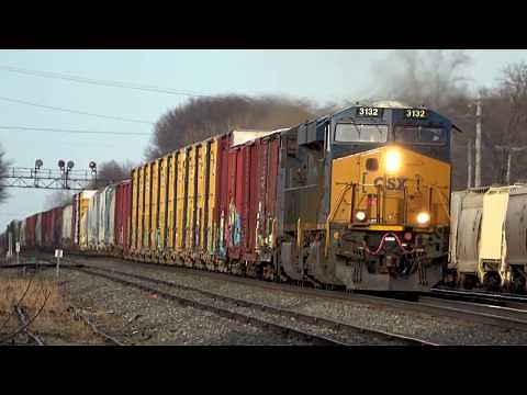 Extra Long CSX Freight Train 4K UHD