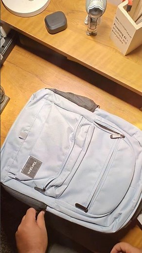 Blue Fog Diaries: Navigating Tech with Targus Octave III