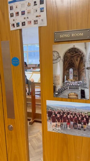 The Schola Trebles often arrive early for lunchtime practice. The boys like to rehearse themselves before the main practice begins. The Trebles divide all the voice parts amongst them, one of them conducts and another plays the Bass part on the piano, which is too low for them to sing. Here they are rehearsing the six voice Kyrie from Victoria’s Requiem for our concert on 12 November. See link in bio for tickets. | Schola Cantorum of the London Oratory School