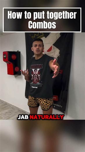 How to build combos! #boxing #muaythai #beginners #learn #martialarts #muaythaitraining