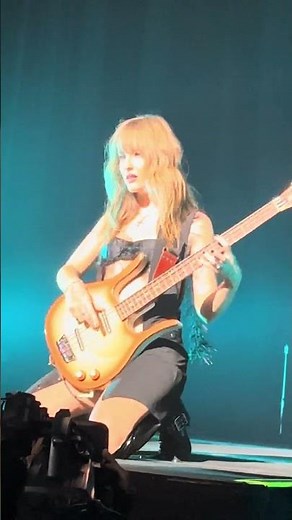 Måneskin - Victoria - RUSH! World Tour #maneskin #måneskin #damianodavid #rock #livemusic