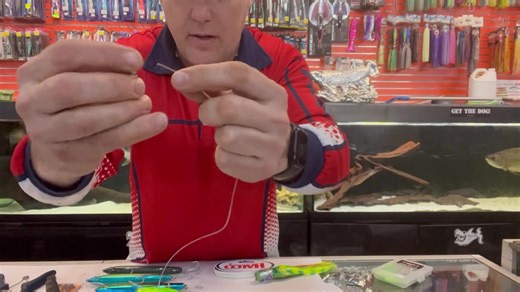 Lure rigging instructional video for rigging trolling lures like Halco Laser Pro 190 DD , 190 XDD Make the lure traces about 1.2m long , (longer if your boat has higher sides) To purchase the kit click here ; https://www.rayannes.com.au/online-store/tuna-fishing-tackle/lure-rigging-kit-everything-you-need-only-89/ Lure Rigging kit This kit gives you all the components you need to rig up you lures for hassle free fishing! This system is very strong and durable and allows your lures to swim perfec
