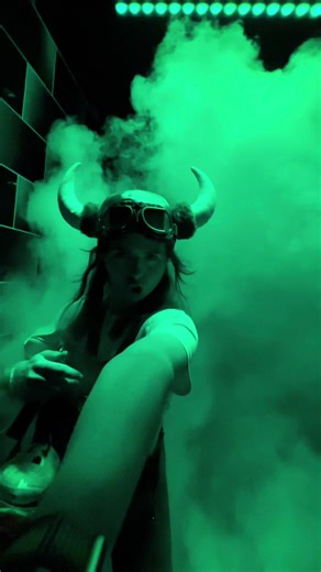 I need to go back to epic asap… PSA bring your kindle to epic so you can read in all the long lines 🤭📚 ⋆.˚.⚡⋆˙🚂⋆⚯ ͛ #epicuniverse #epic #universal #harrypotterworld #harrypotter @Universal Orlando Resort