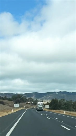 Road Trip Through NSW | Tamworth to Coonabarabran + Old Mervs Vibes#aussierock #travelaustralia