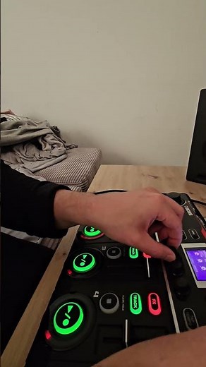 Loopstation Beatbox Drop – raw live sound (No PC)