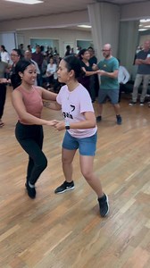 Thurs Advance Salsa Classes w Xiu @ OC Salsa🙂 2980 Mcclintock way, Costa Mesa💃 We offer Beg, Beg 2 & Int Level Classes for Salsa & Bachata Tues, Wed, Thurs & Sat🎶 Join to our classes! info www.EstebanConde.com No partner or Appointment needed. #salsa #orangecountyca #bachata #ocsalsa #thingstodoinorangecounty #salsadancing #dancing #dancers #dancevideos #costamesa #salsaybachata #bachatasalsa #danceworld #SocialDanceTV #salsaclass #bachataclass #dancer #latindancer #Salsaforbeginners #dancecl