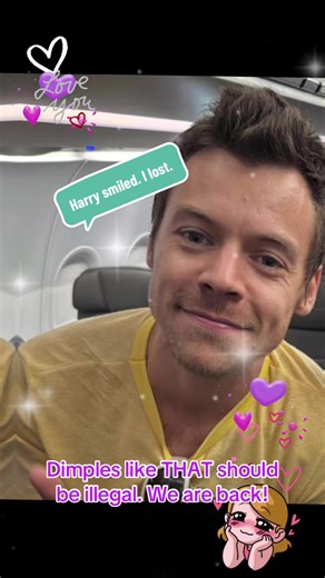 We can FINALLY look at Harry Styles’ dimples and I am NOT okay!!#HarryStyles #harrystylesupdates 💚🍒#golden