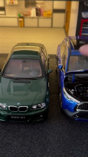 Exploring Detailed Model Cars with Open Hoods