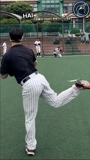 Never play snowball fight with these guys 😱 #shorts #viralvideo (@seung_beom_52)