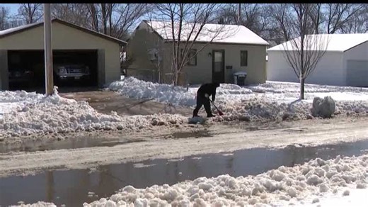 Northwest Iowa digs out after Wednesday's blizzard