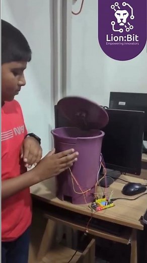 Smart Dustbin Connected with IoT Cloud using LionBit!