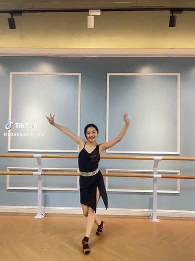 Daily’s Latin dance class💃#latindancer #danceclass #latindance #fyp #foryou