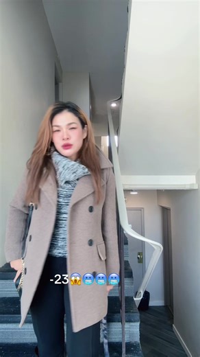 🇹🇭 🇨🇦 Kik (@kik_peebles)’s videos with As long as you love me - 𝕸𝖍𝖎𝖒𝖎♡