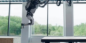 How Boston Dynamics Taught Its Robots to Do Parkour