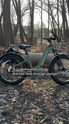 Ready for any terrain? The Velotric Nomad 2 has a powerful 750W motor, fat tires, and all-day comfort for smooth and rough rides alike. Wherever the adventure takes you, Velotric Nomad 2 is ready! 🌄 | Velotric E-bike