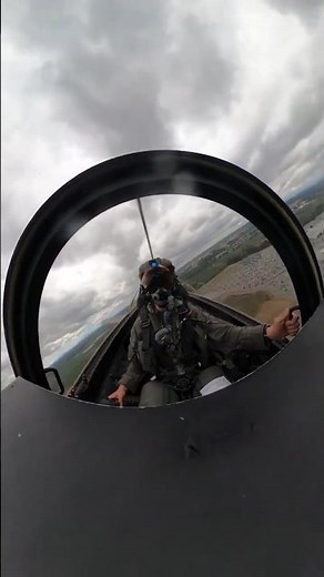 What Does It Sound Like Inside a Fighter Jet Cockpit?