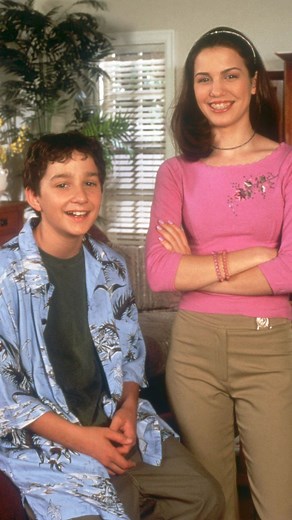 5.4K views · 59 reactions | Disney vs. Nickelodeon kids and differences in their lifestyles | Chicks in the Office | Facebook