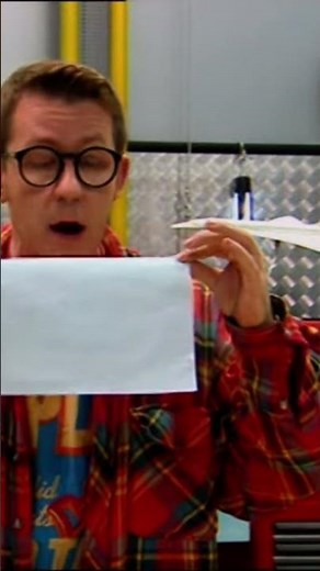 How does an airplane fly? #science #jamy #experiment