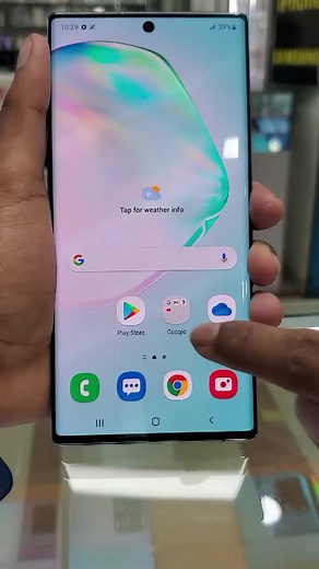 Samsung Smartphone Features Demonstration