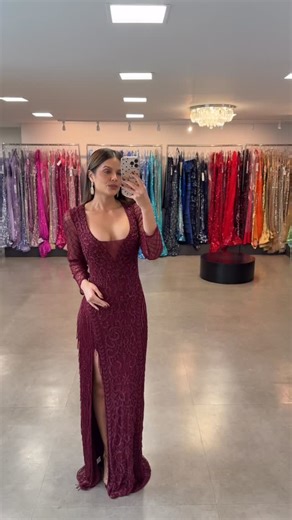 Vestidos de Festa BH | Luna Moda Festa | Sofisticação e exclusividade em cada detalhe! ✨ Este vestido importado exclusivo é a escolha perfeita para quem deseja marcar presença com... | Instagram