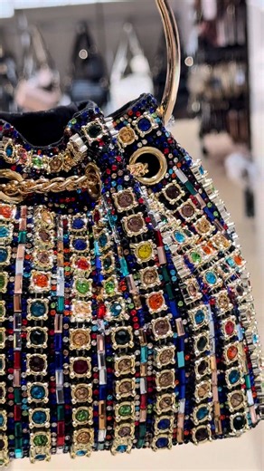 Winter’s on the way, and so is the new River Island collection. ❄️ Wrap up in style with cosy knits, statement coats, and all the cold-weather must-haves to take on the season. 🧥✨ | Marshes Shopping Centre