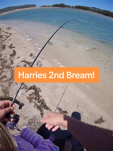 Harries 2nd bream, right after the 1st. Great job Harrie! #lake #summer #fishing #bream #family