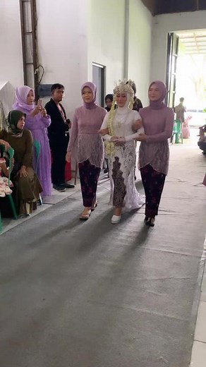 Inspirasi Kebaya Moden untuk Pernikahan