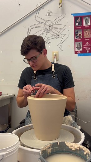 Discover the Art of Making an Elastic Escape Jar