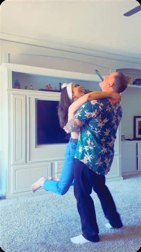 Happy Easter! 🐰 #easter #wife #couple | La Suegra