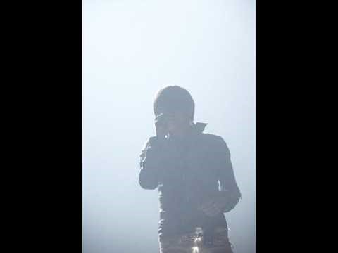 SKiP / つよがり (00年 Mr.Children)