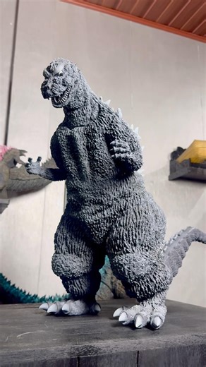 X plus Gigantic FSL Godzilla 1954 & Xplus 30cm godzilla 1993 #godzilla