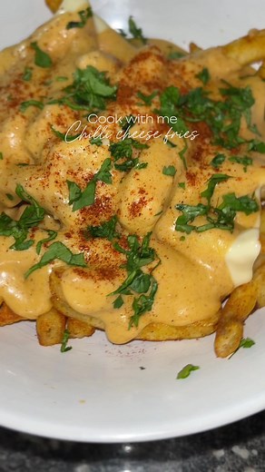 Easy Homemade Chili Cheese Fries Recipe | Delicious and Flavorful