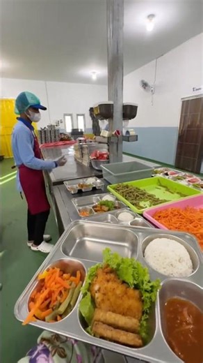 MBG Menu Free Nutritious Meals from Mr. Prabowo #mbg #food #shortvideo #prabowo