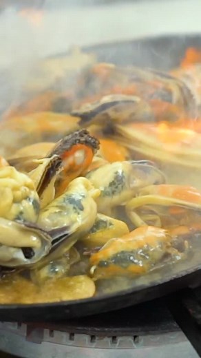 A new way to enjoy your tahong 🥰 Full recipe video on our FB page, SIMPOL! #foryoupage #fyp #cooking #mussels #tahong
