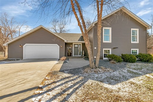 3890 Glacier Pl N, Plymouth, MN 55446 - MLS 7015176 - Coldwell Banker