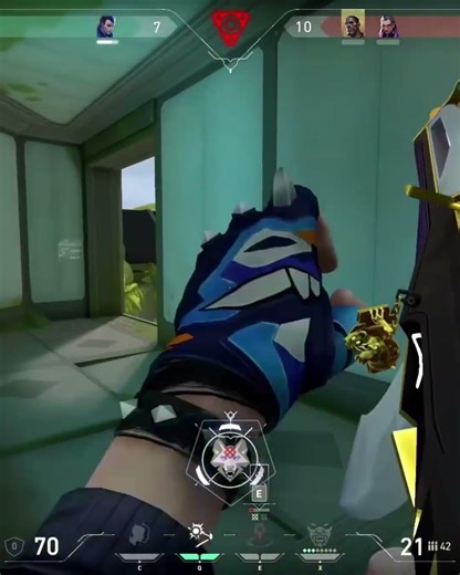 1v5 Ace Clutch Yoru 300 IQ GamePlay🧠