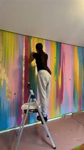Wow I love vibrant and bold walls! Why buy expensive... #Shorts #lux.accents