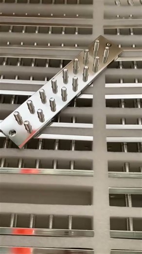 Electrical Aluminum/Tinned Copper Bus Bar with Studs Stamped Bent Busbar Factory Manufacturing