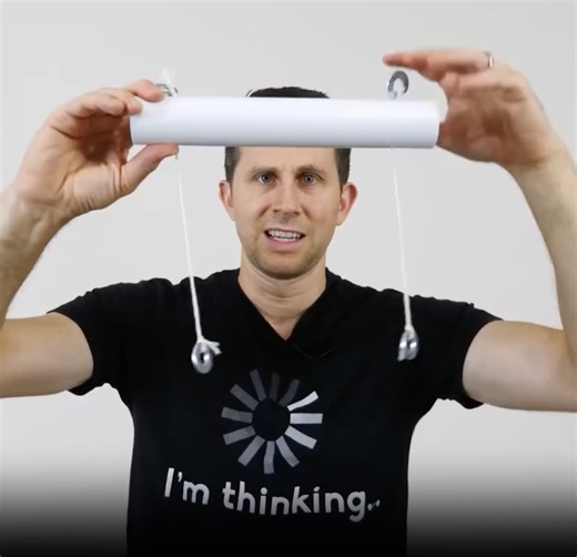 Are there hidden variables in quantum mechanics?